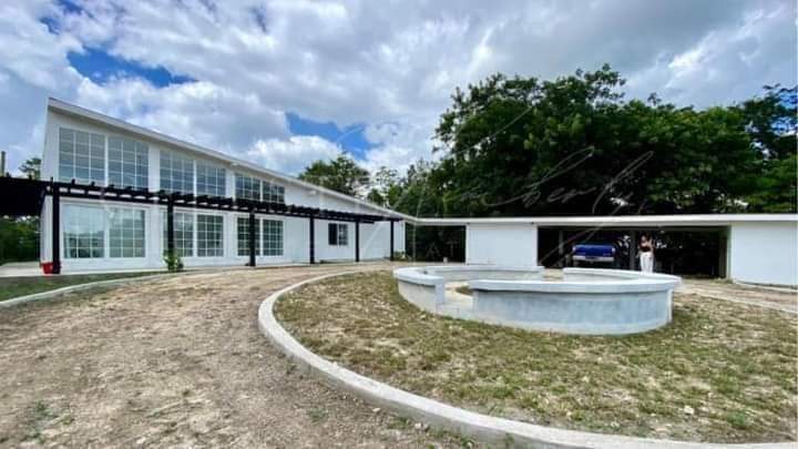 Chateau Cayo