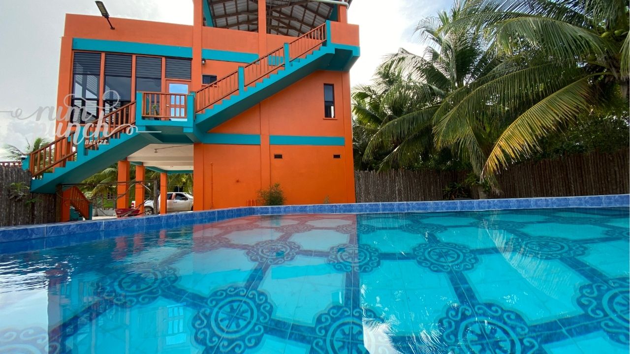 🌊 Waterview Home – North Front Street, Sarteneja Village, CorozalAsking Price: $375,000 USD